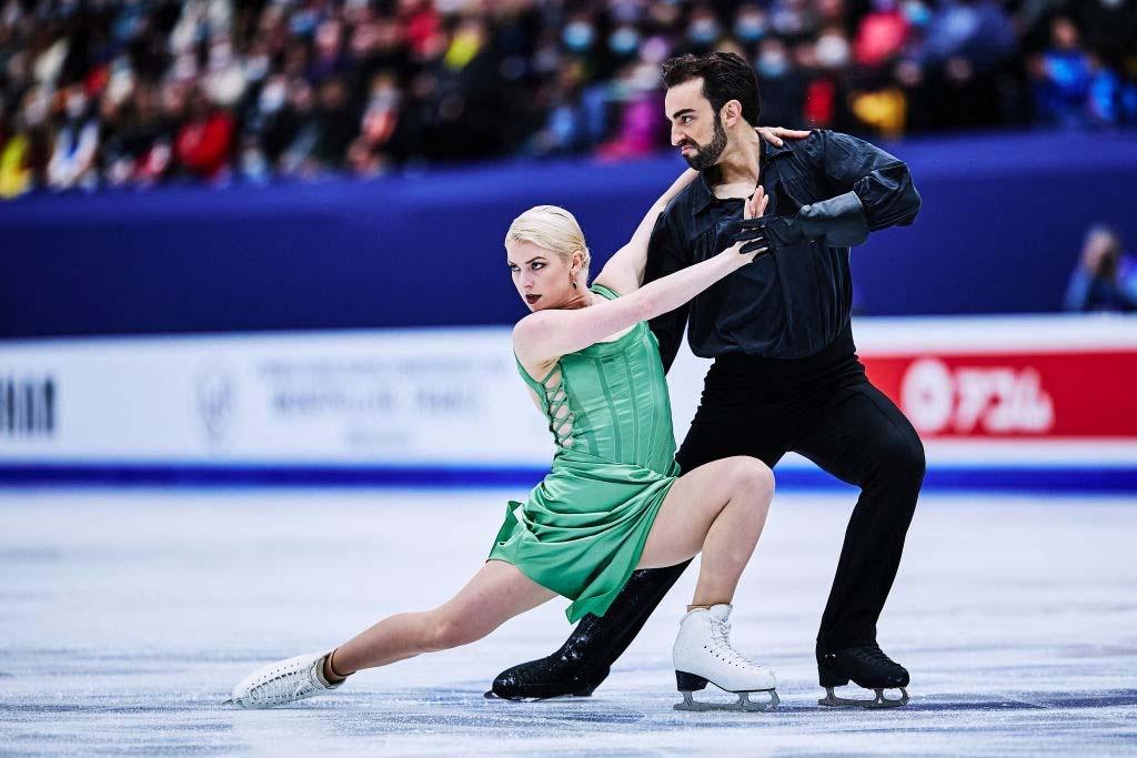 Olivia Smart and Adrian Diaz (ESP) ISU World Figure Skating Championships 2022 Montpellier (FRA)@ISU 1387880019