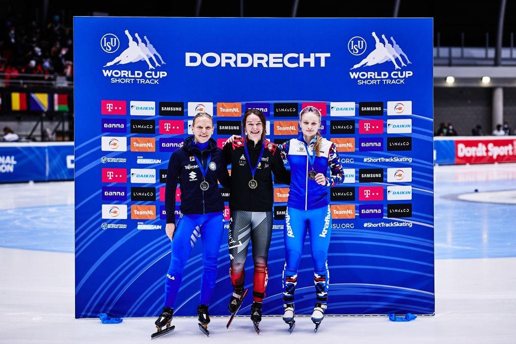 Womens 500m podium ST World Cup Dordrecht Day 1