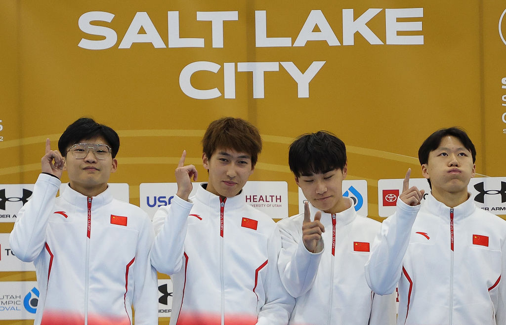 Kun Li CHN Four Continents 2022 5000m winners