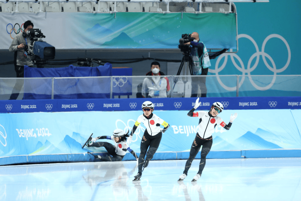 Ayano Sato, Miho Takagi and Nana Takagi (JPN) 2022 Olympic Winter Games Beijing (CHN) @GettyImages 1370658112