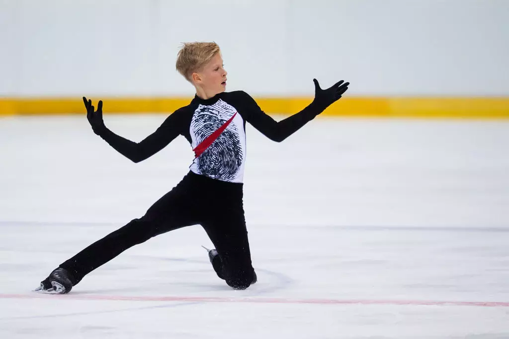 Stephen Gogolev CAN JGP 2018 International Skating Union ISU 1022497154