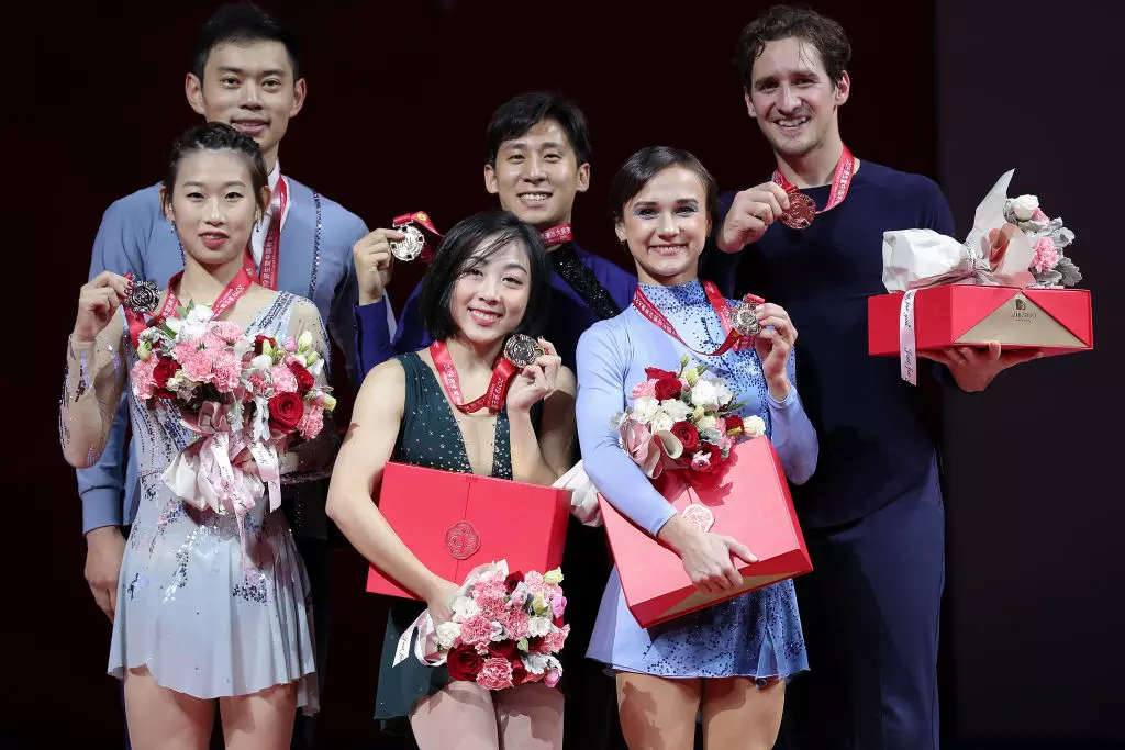 chongqing pairs medalists