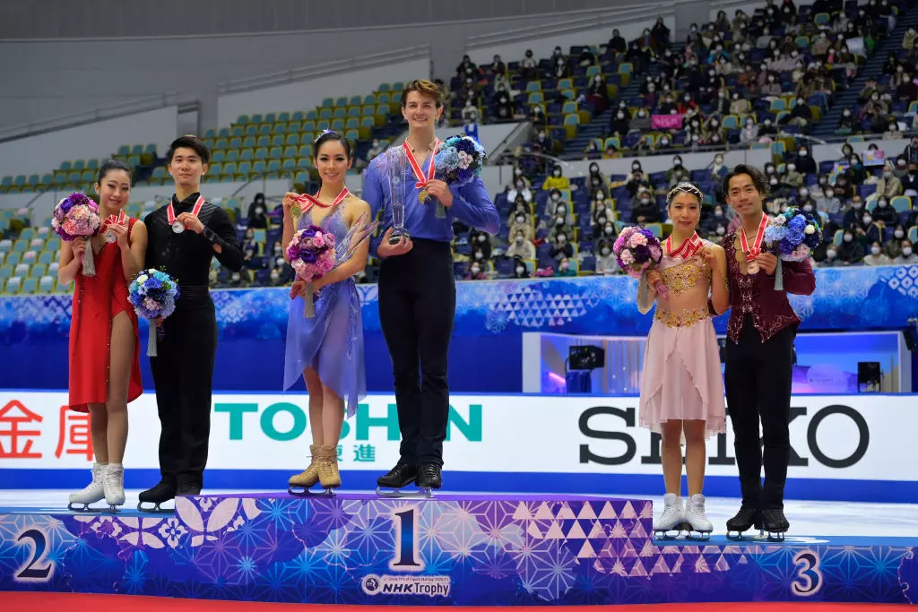 Ice Dance podium JPN NHK Trophy Day 2 1288235169