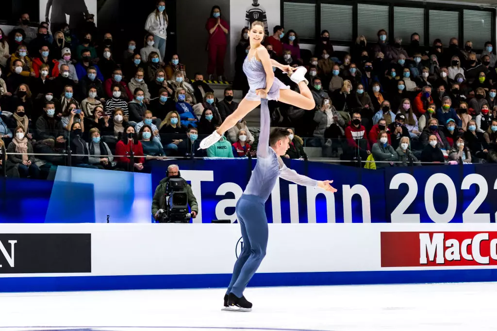 Anastasia Mishina and Aleksandr Galliamov (RUS) ISU Grand Prix of Figure Skating Tokyo(JPN)1352794691