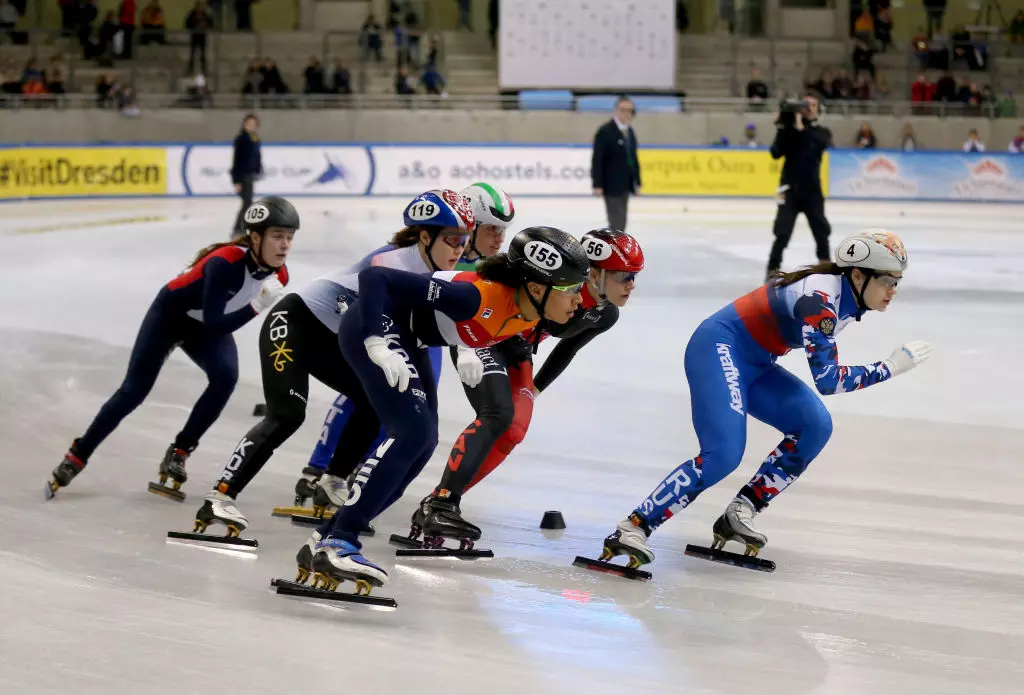 Skaters compete during the ladies 1000 meter semi final heat one during the ISU World Cup Short Track Day 1 (GER) 2019©International Skating Union (ISU) 1126993194