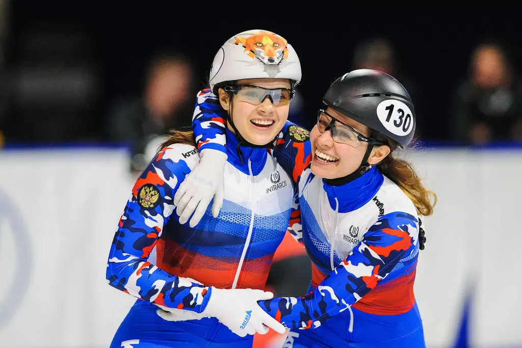Sofia Prosvirnova and Emina Malagich (RUS)WCSTSS CAN 2018©International Skating Union (ISU)  1063986834