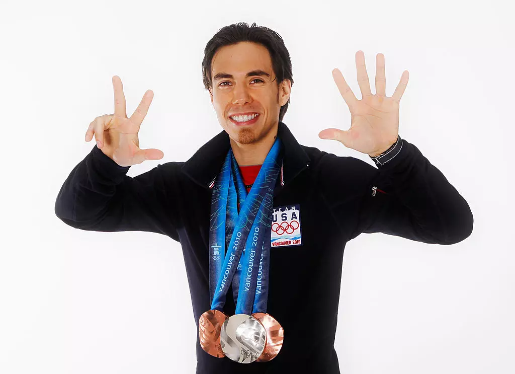 Apolo Ohno (USA) Olympic Medal Shoot 2010©Getty Images 97142723