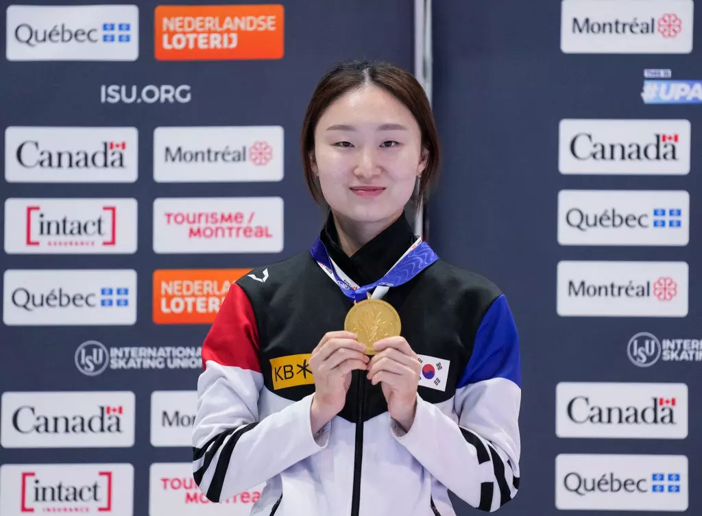 Minjeong Choi ISU World Short Track Speed Skating Championships 2022  ISU1239905980