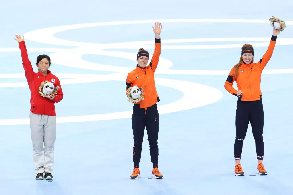 Ireen Wust Miho Takagi Antoinette de JongBeijing 2022 Winter Olympics Day 3 ©Getty Images 1369121722