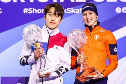 Park Ji Won (KOR) Suzanne Schulting (NED) ISU World Cup Short Track ISU 1247082963