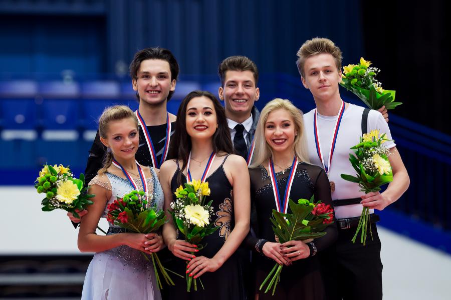 Kazakova / Reviya (GEO), Khudaiberdieva / Nazarov (RUS), Davis Smolkin (RUS) | 2018 ©International Skating Union (ISU)