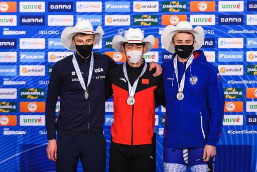 Jordan Stolz (USA), Zhongyan Ning (CHN) and Viktor Mushtakov (RUS) ISU World Cup Speed Skating competition 2021 Calgary (CAN)